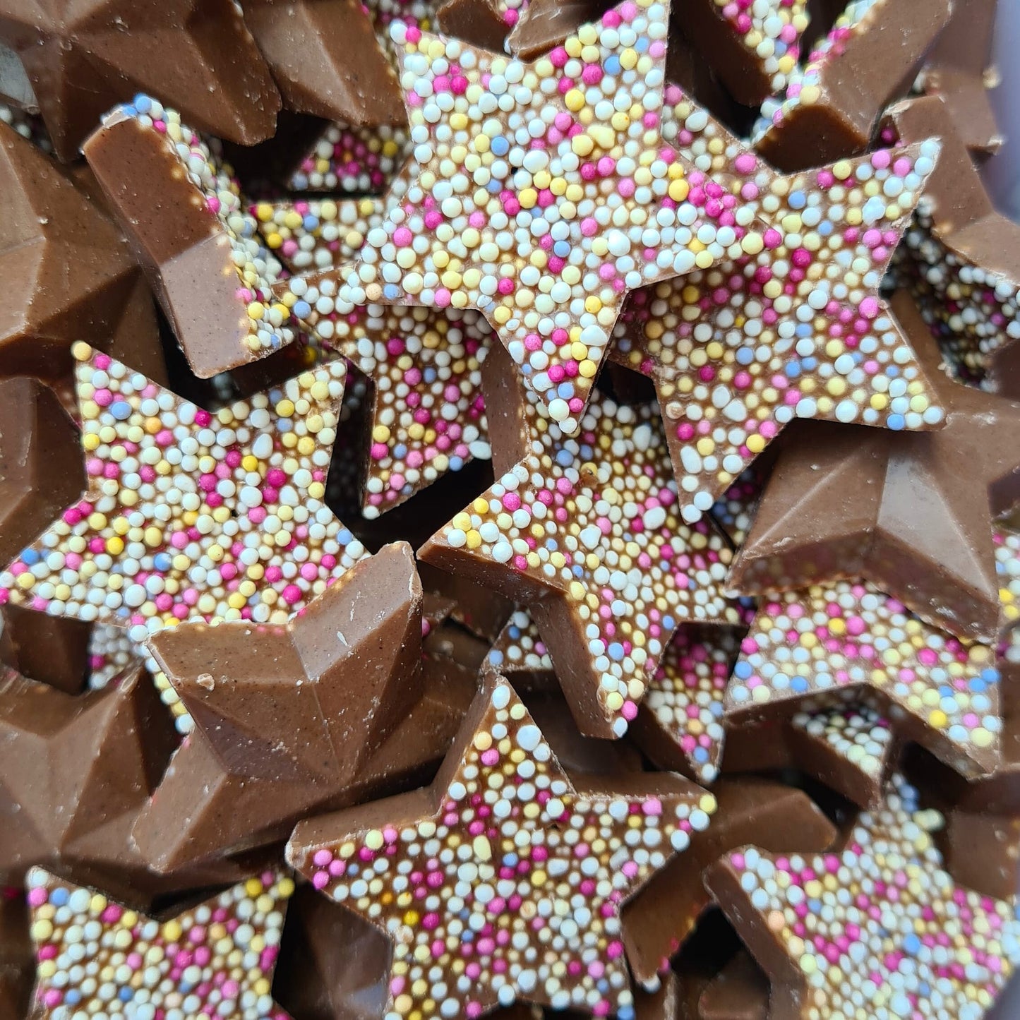 Milk Chocolate Snowie Stars 600G